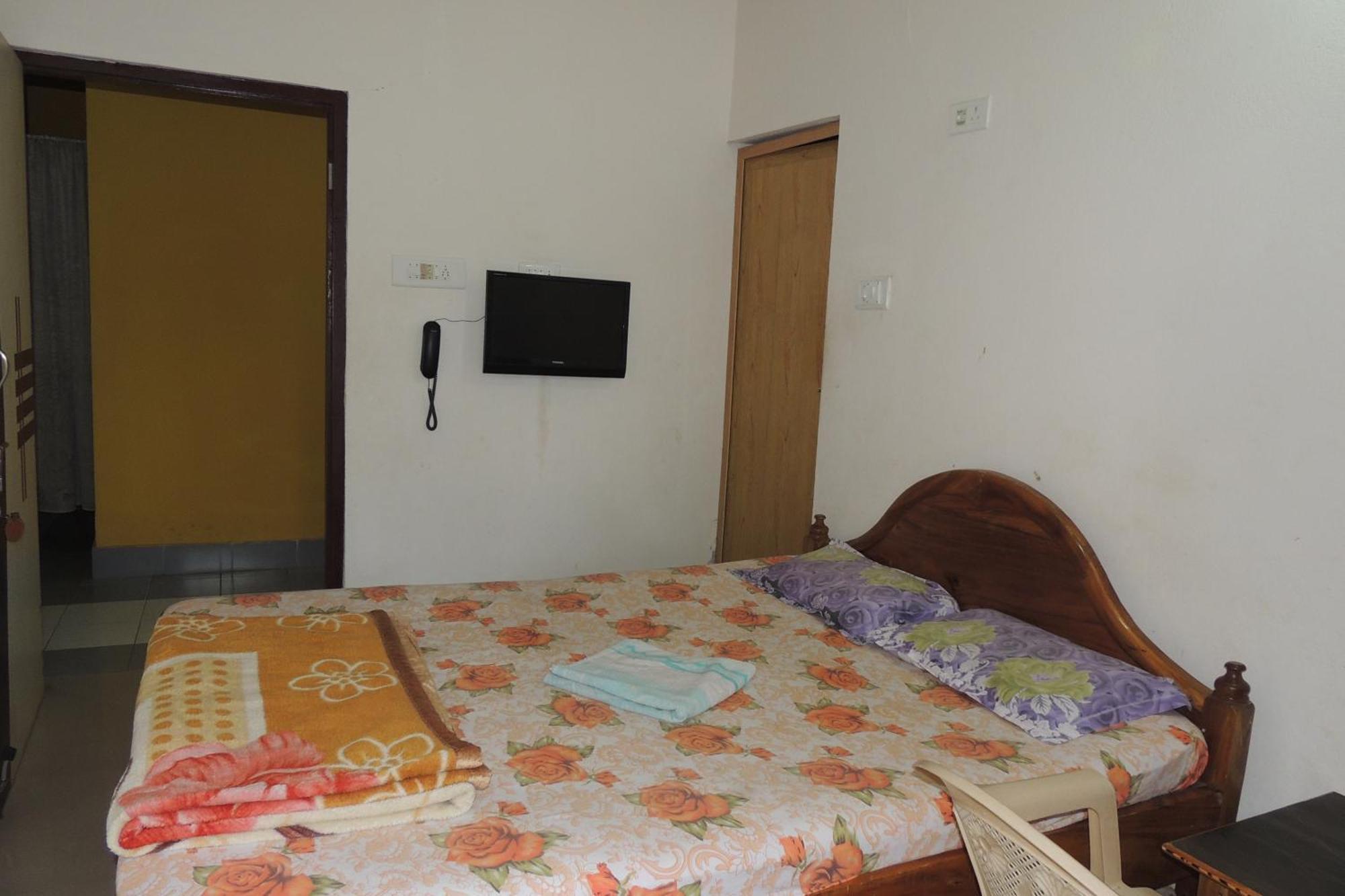 Surya Inn Konark Habitación foto
