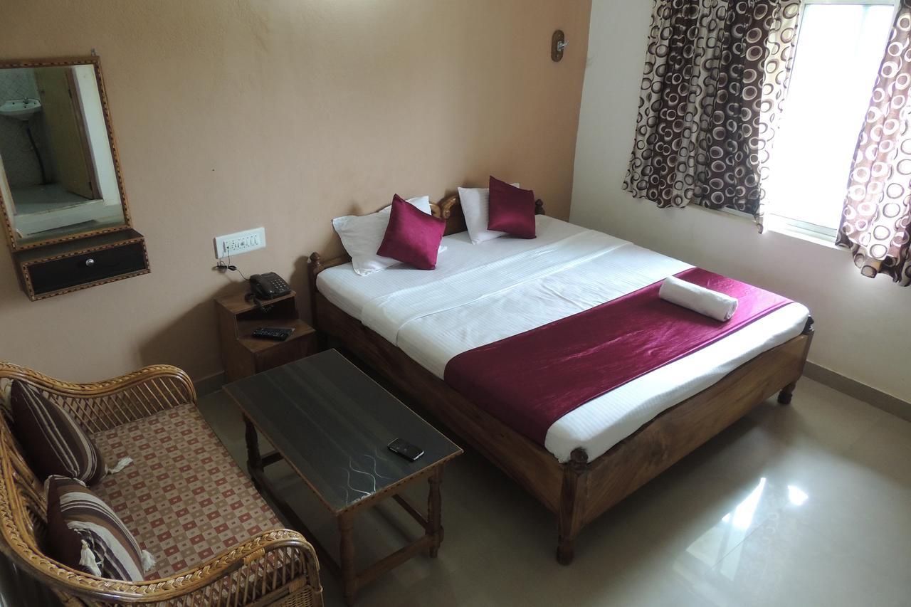 Surya Inn Konark Exterior foto
